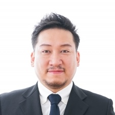 E<span style="font-size: 0.9em;">さん(40代)</span>